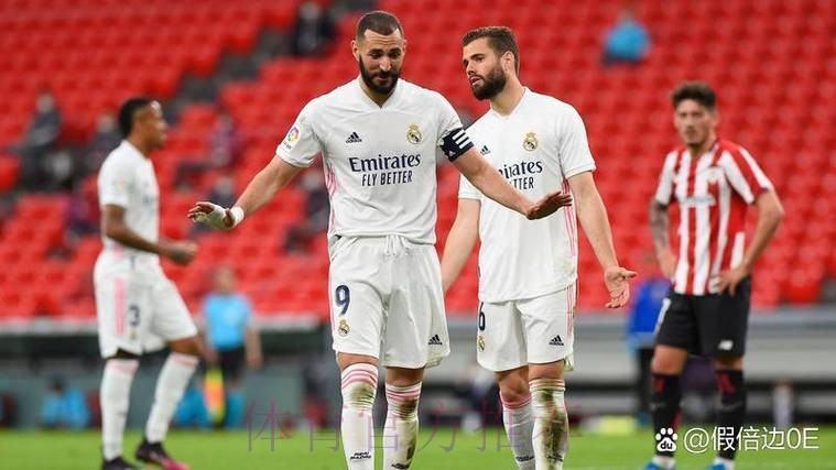 独造三球!巴斯克斯本场数据:1传1射1造点 评分8.8 独造三球!巴斯克斯本场数据:1传1射1造点 评分8.8